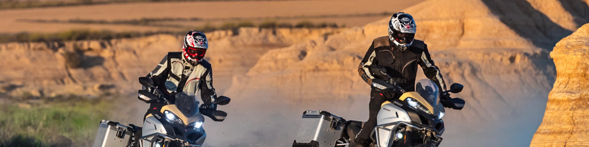 Read more about the article 7 Reasons Adventure Riding Is Better Than Just Touring 40801