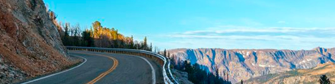 Read more about the article 8 Epic Motorcycle Rides Across America We Cant Wait To Take 46480