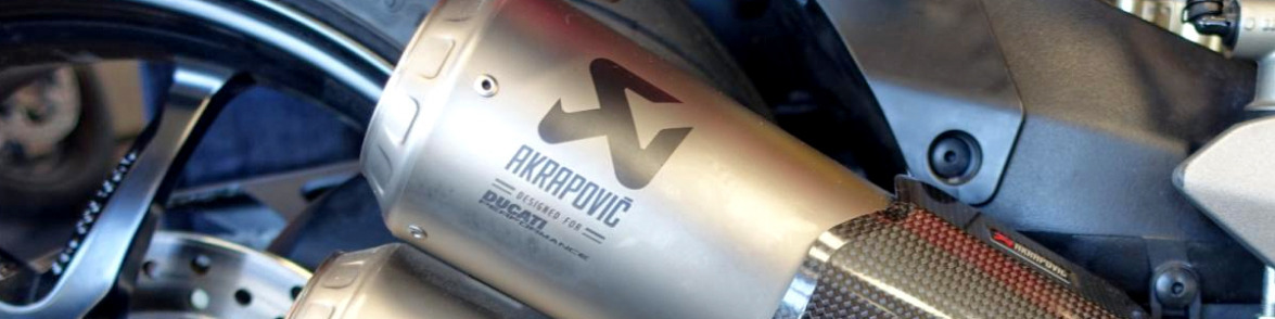 Read more about the article Akrapovic Slip On Gains 33935