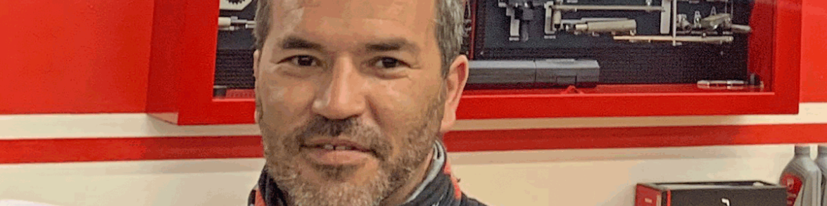 Read more about the article Alex Sanchez V1 Moto Team Spotlight 26354