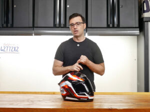 Read more about the article Arai Contour X Helmet Review 98080