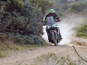 Read more about the article Deluxe Adventuring Mv Agusta Enduro Veloce Review 88108