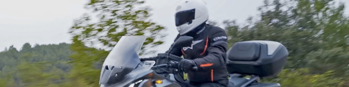 You are currently viewing Finally A Quality Touring Bike Thats Not So Gold Wingy 45107