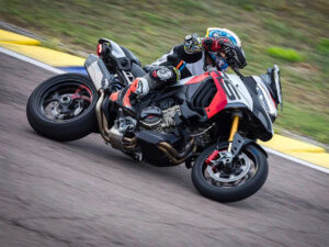 Read more about the article First Ride 2024 Ducati Multistrada V4 Rs 67478