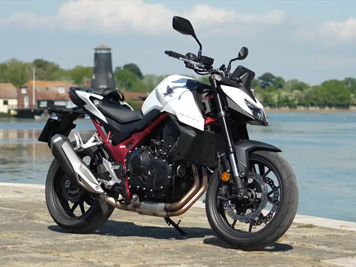 Read more about the article Has Honda Done It Again The Honda Cb750 Hornet Review 97071