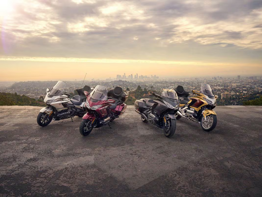 Read more about the article Hondas 50 Year Special Edition Gold Wings 92434