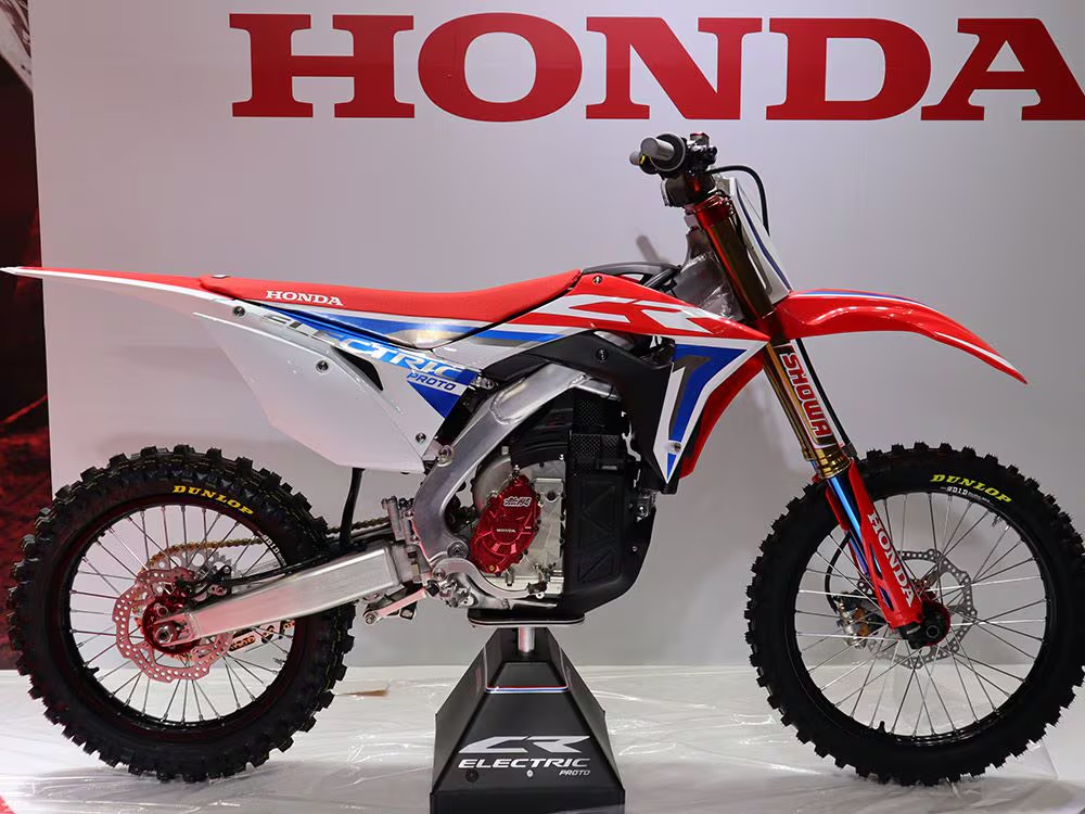 Read more about the article Hondas Huge Leap Toward Viable Electric Motorcycles 84725