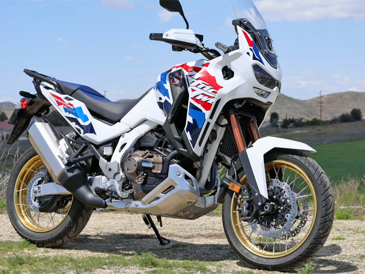 Read more about the article If You Want Adventure Touring This Is The Bike For You 98077