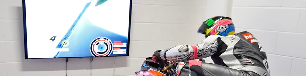 You are currently viewing Mototrainer Can It Really Train You To Be A Better Track Rider 51047