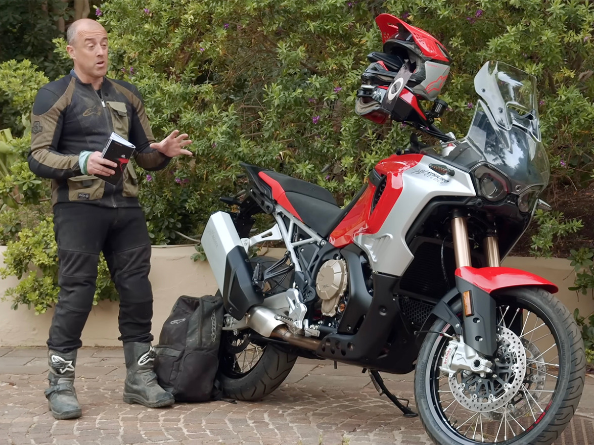 Read more about the article Mv Agusta Enduro Veloce First Ride 100287