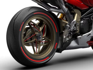Read more about the article Production Ready Mv Agusta Superveloce 1000 67690