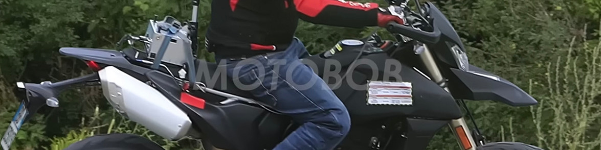 You are currently viewing Spied 2024 Ducati Hypermotard 659 Single Cylinder 63918