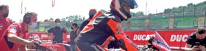 Read more about the article Unreal Video Carlos Lescale Pilots Factory Ducati Gp Bike At Mugello 39607